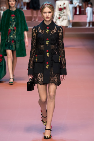 Dolce&GabbanaFall2015(Lace)