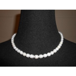 FRESH WATER PEARL NECKLACE